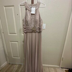 Jessica Howard Long Dress